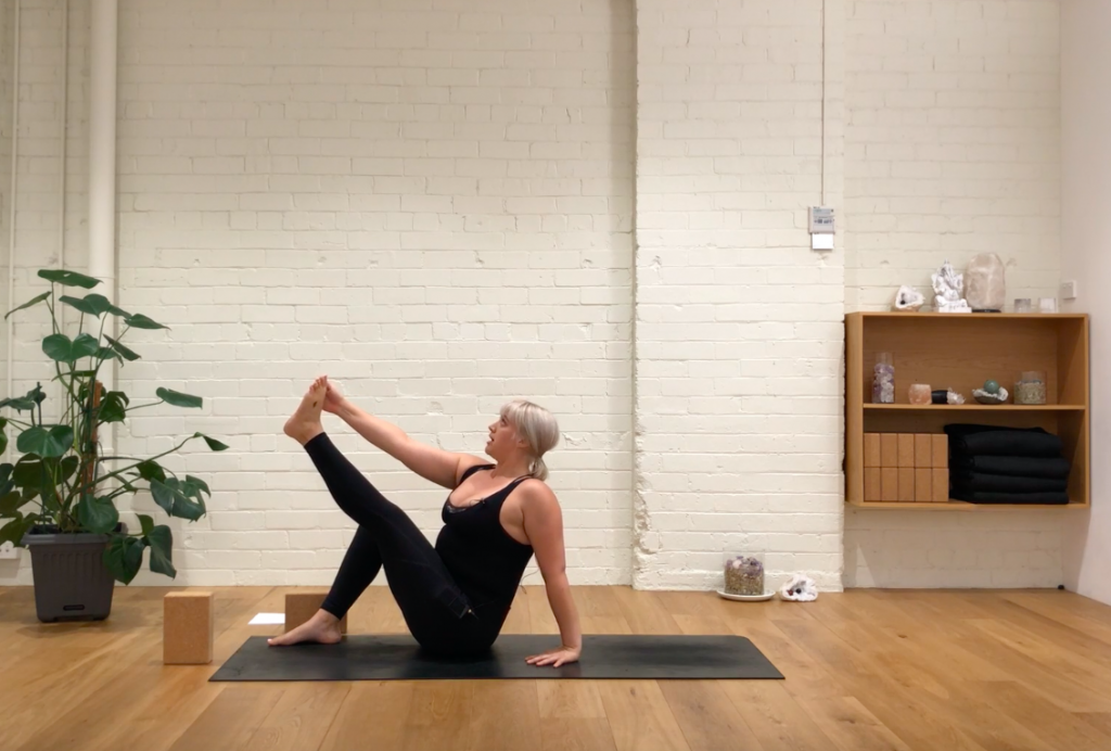 Yoga Evolve - Fluid Breath & Spine