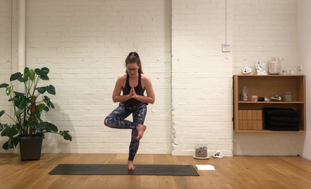 Yoga Evolve - Figure Four Flow