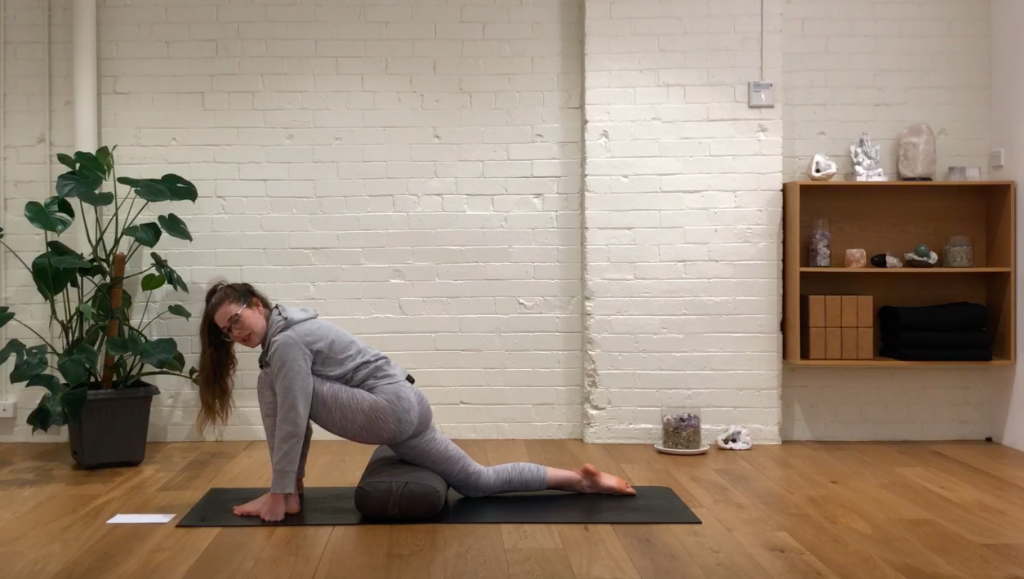 Calm (Yin) - Hello Hip Flexors