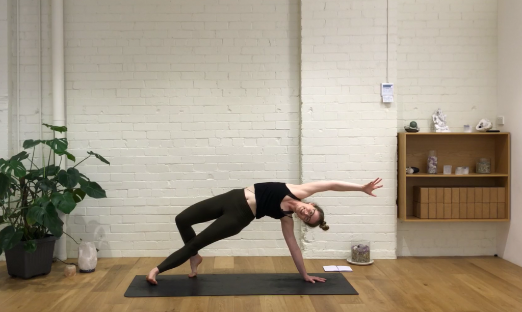 Yoga Evolve - Low Lunge Flow