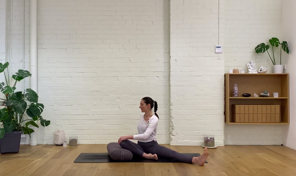 Prenatal Yoga - Prenatal Yin