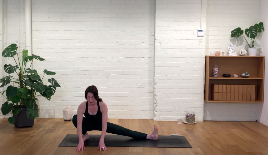 Yoga Evolve - Muladhara Flow